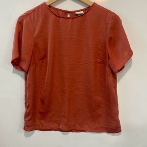 A new day womens small short sleeve silky blouse